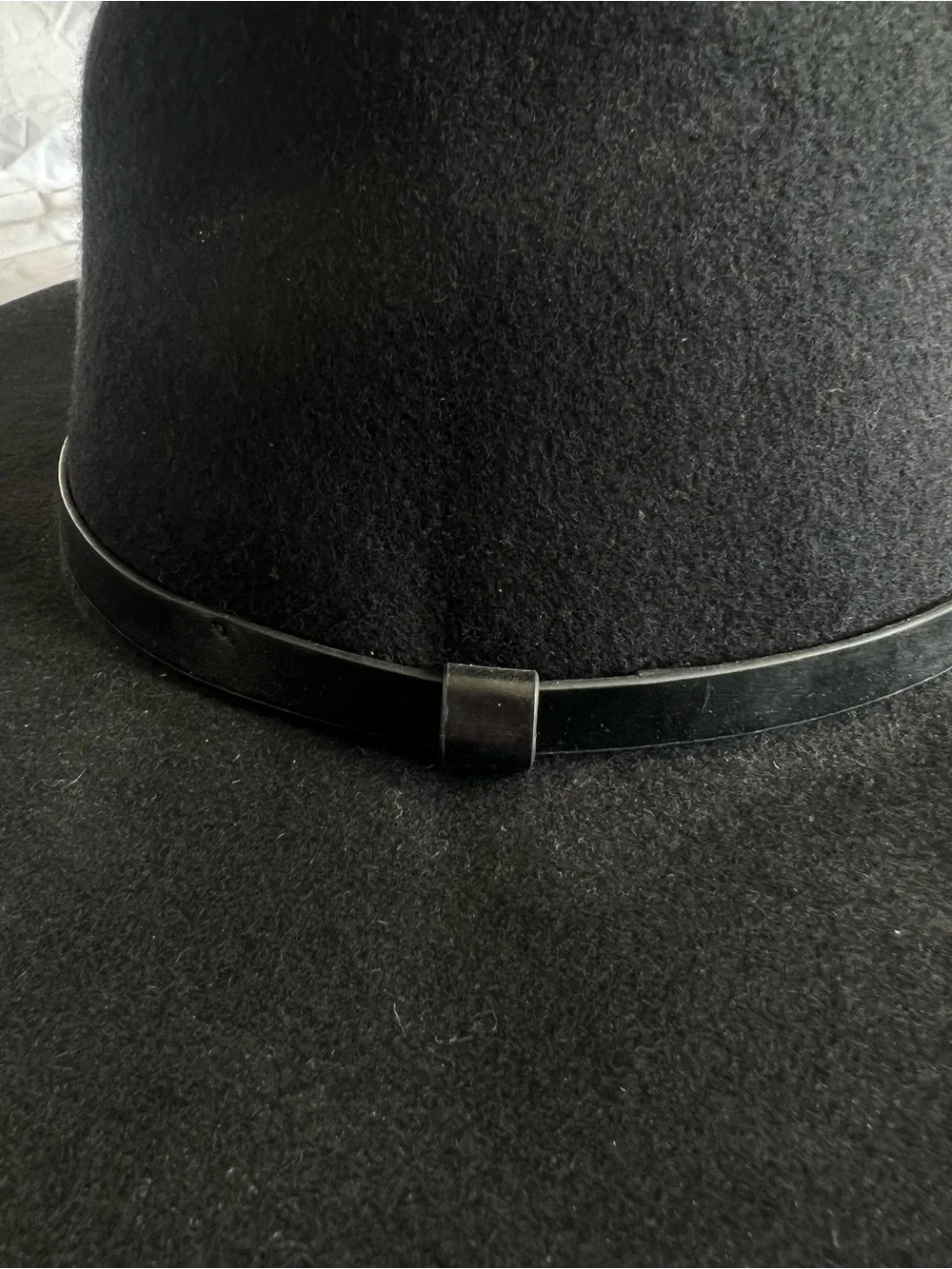 Black Wide Brim Felt Hat - Picture 3 of 6